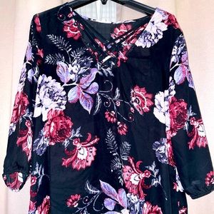 Women’s floral top